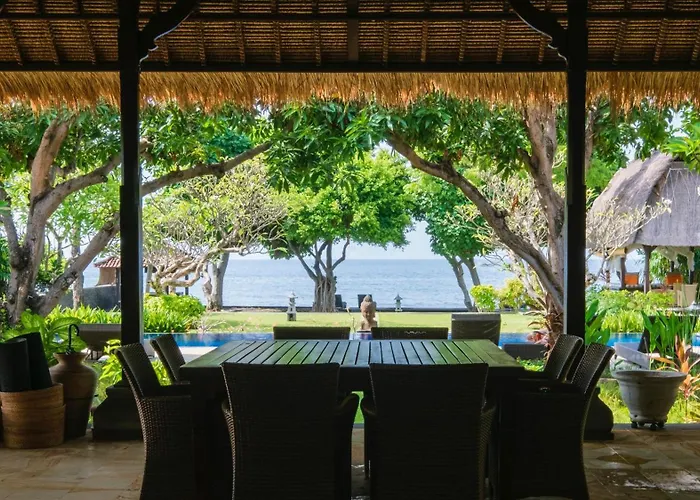 Wilali Villa *